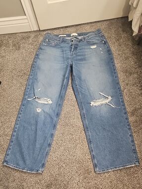 Women's Distressed Light Blue 90s BAGGY